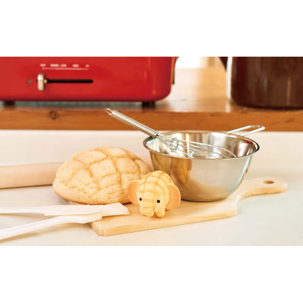 Animal Bakery Minifigure - Image 3